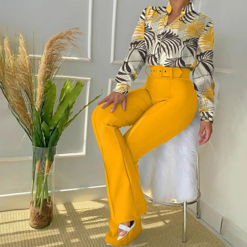 Charlotte - Flare trousers with matching blouse in floral print