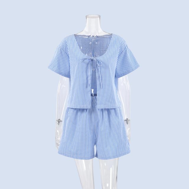 Harper - Gingham romper with keyhole neckline and bow detail