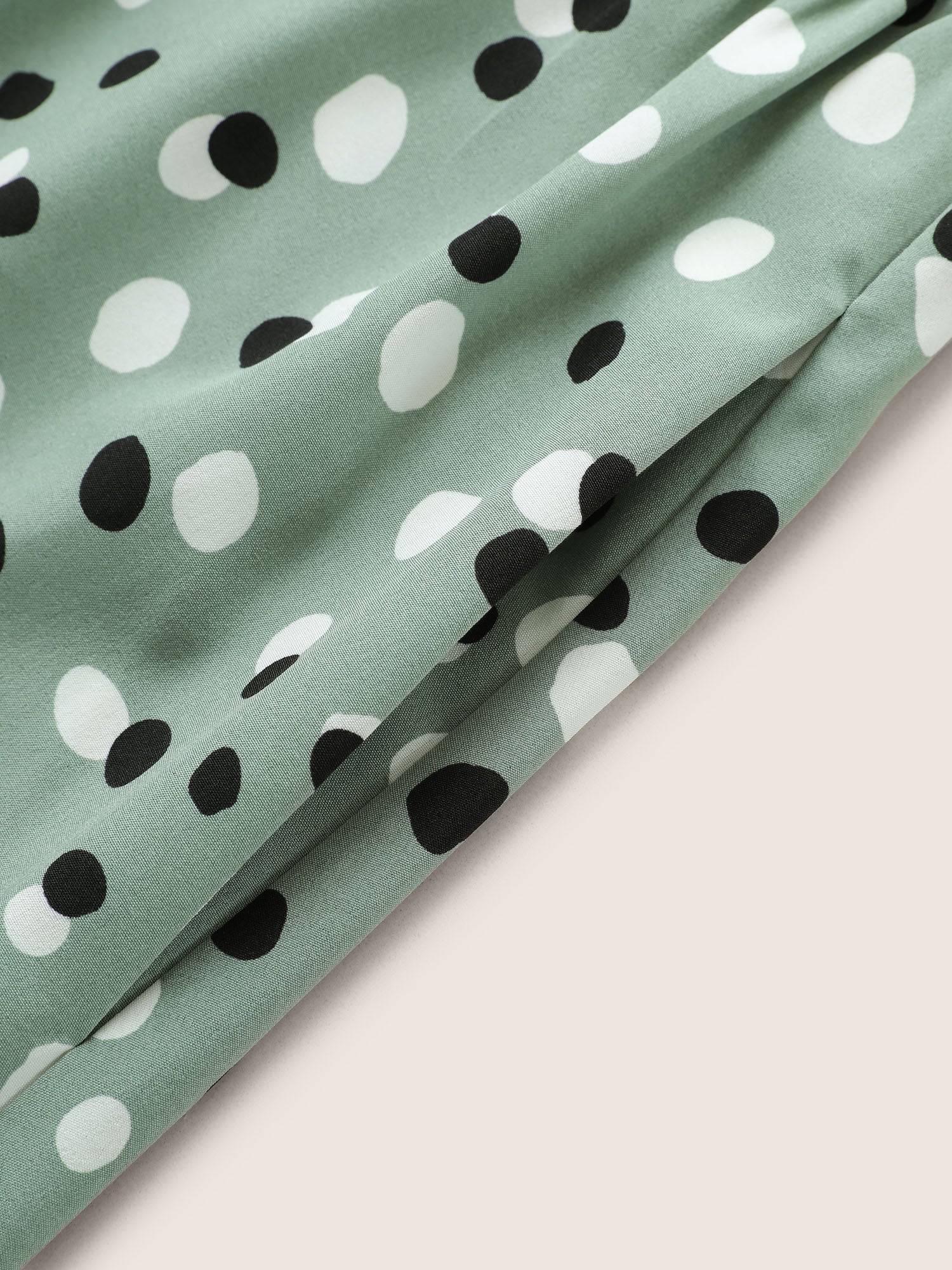 Allover Print Pleated Lantern Sleeve Dress