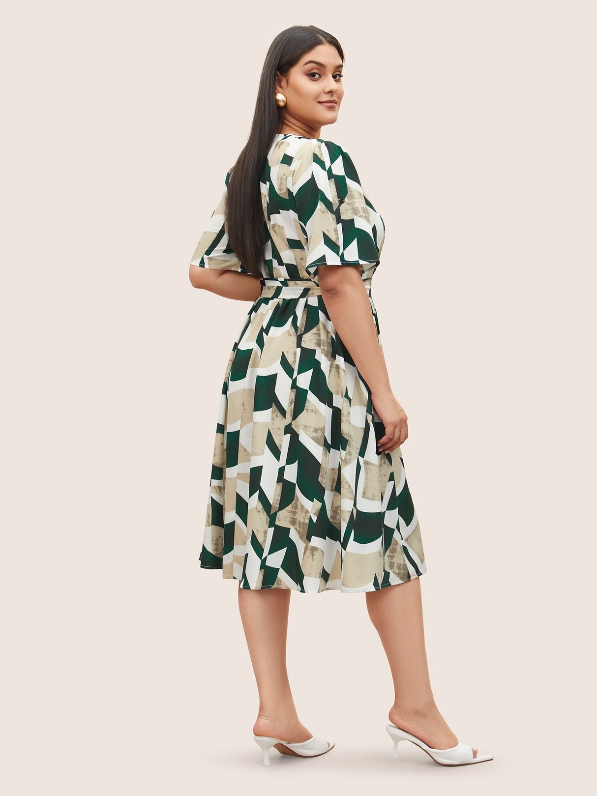 Geometric Pocket Flat Collar With V Notch Dress