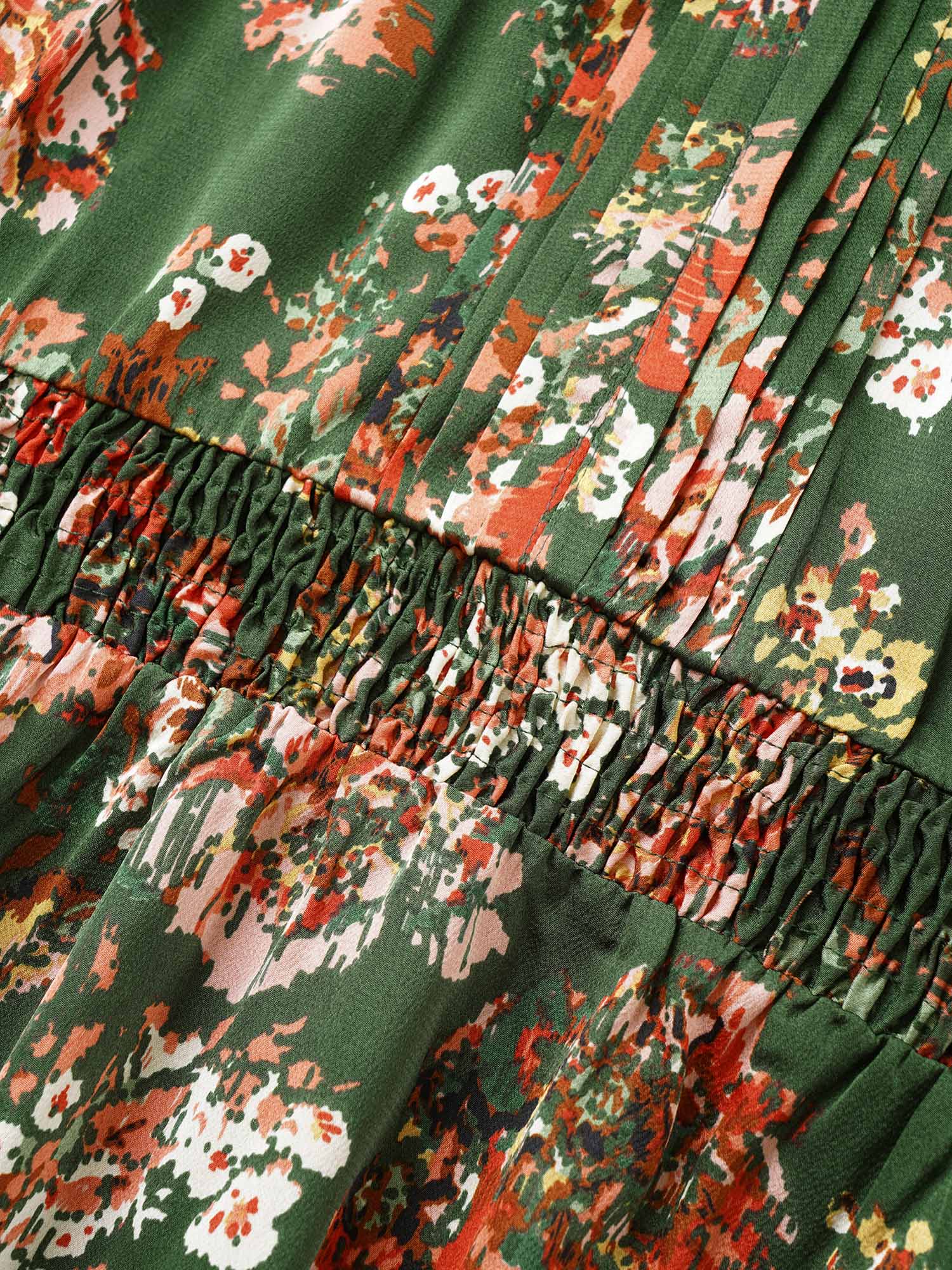 Floral Print Flutter Sleeve Shirred Pleated Dress