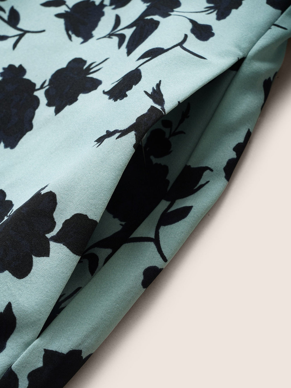 Silhouette Floral Print Knot Neck Flutter Hem Dress