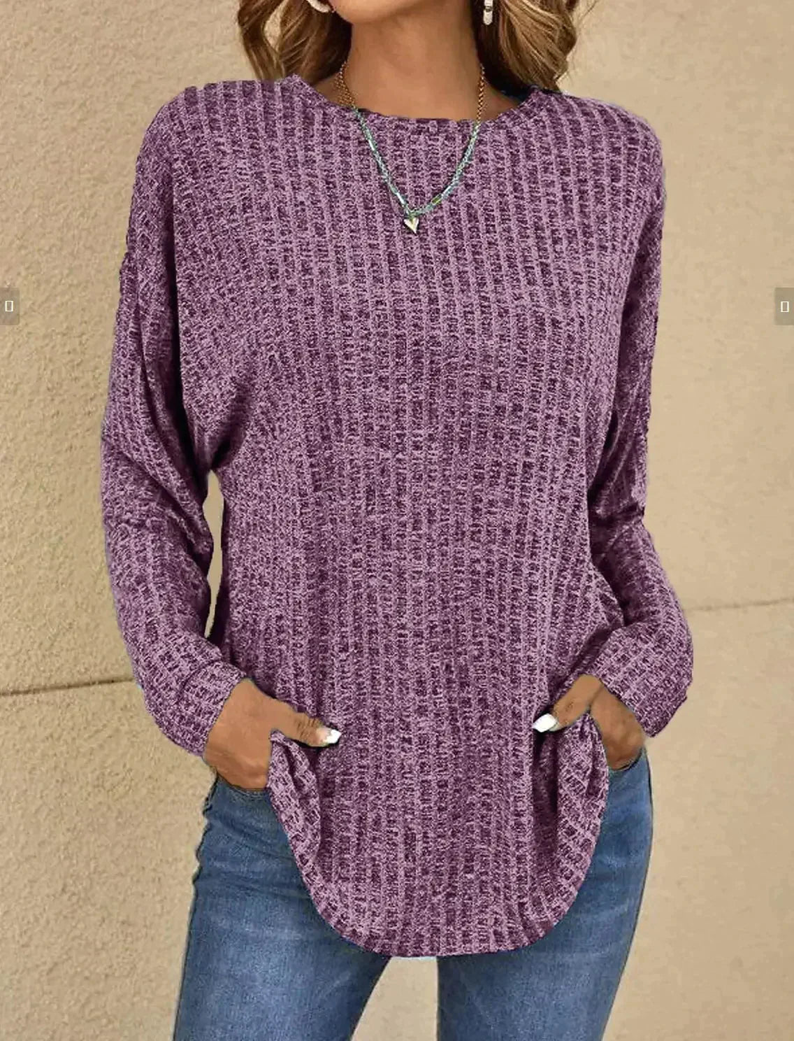 Amara™ - Casual sweatshirt with texture
