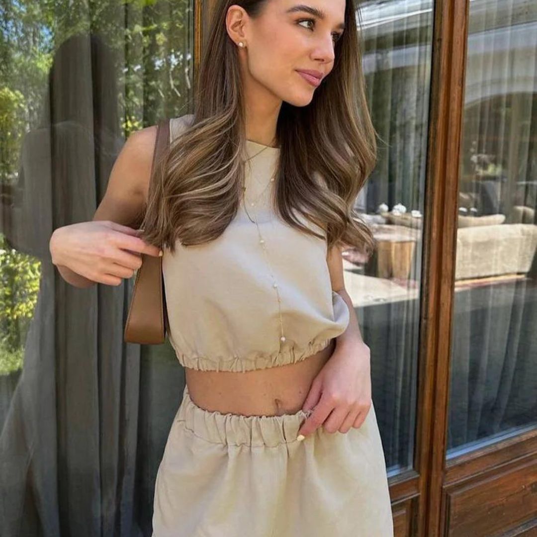 Ivy - Casual linen two-piece set with sleeveless top