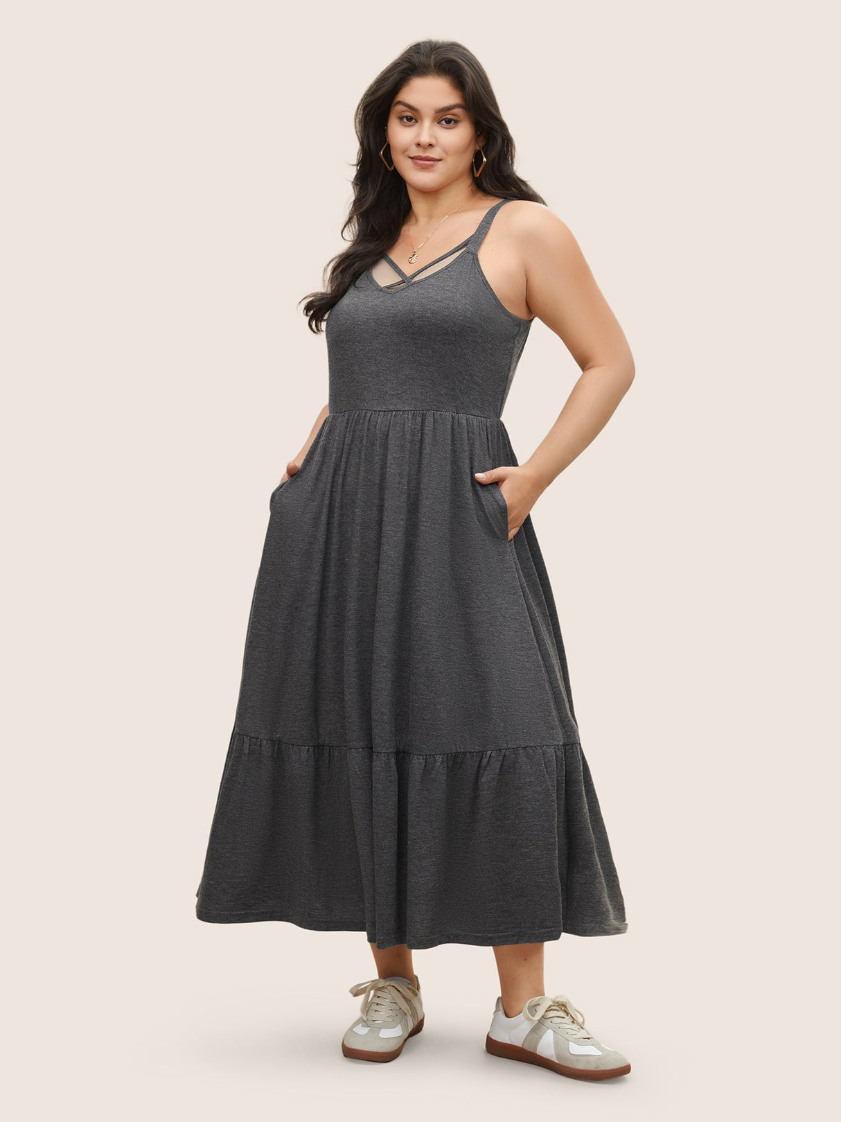 Solid Crisscross Patchwork Ruffle Hem Dress