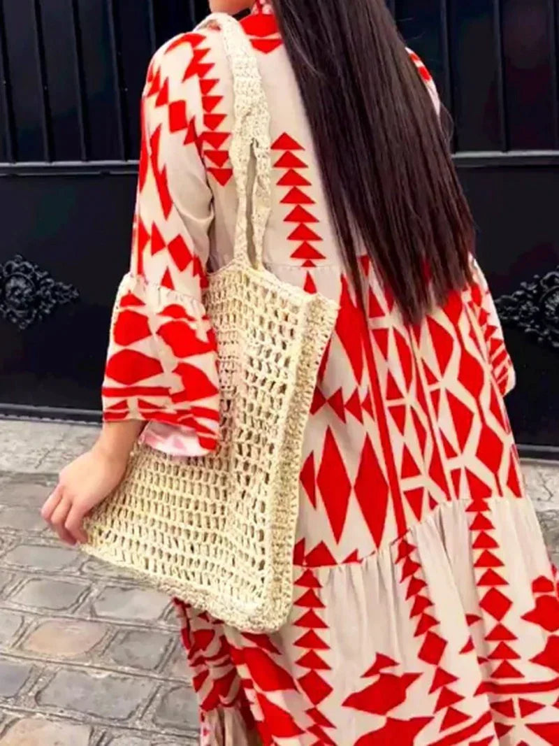 Ronja - Retro dress with V-neck and oversize