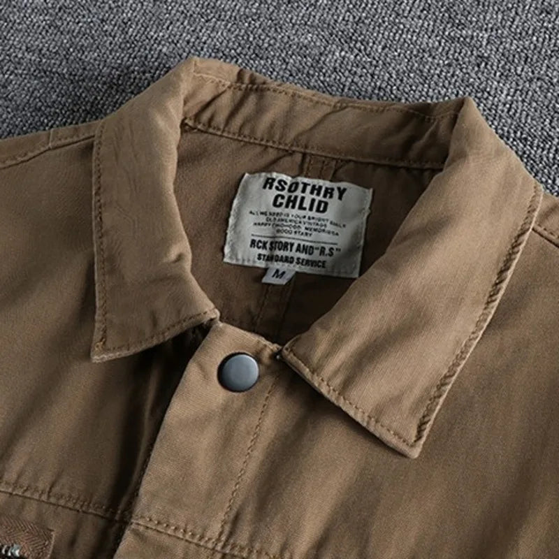 Griffin - Casual utility jacket with typographic accents