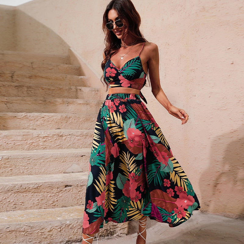 Two-piece floral set with slit