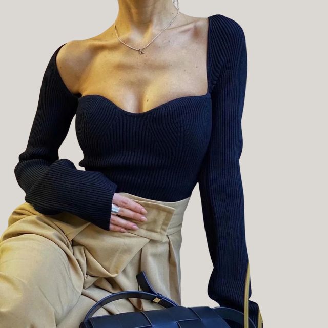 Erich - Knitted jumper with square neckline