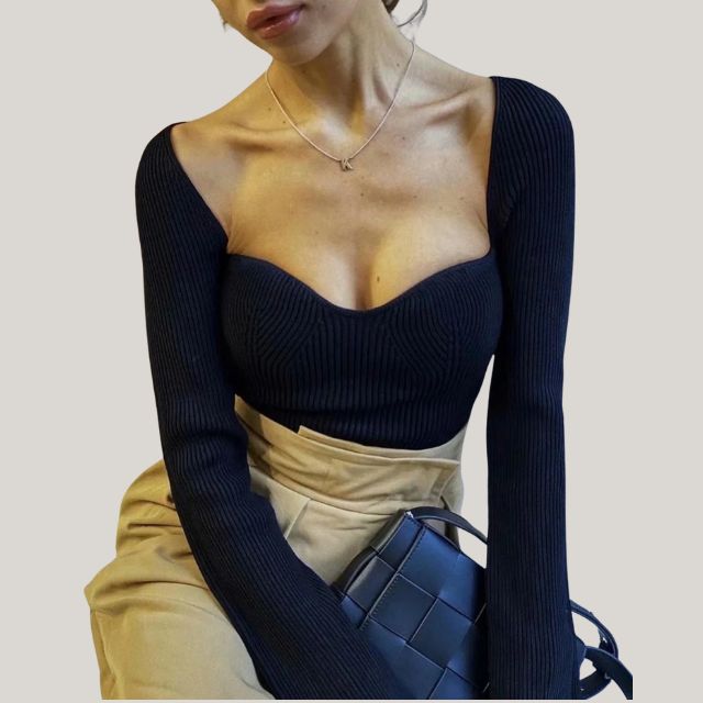 Erich - Knitted jumper with square neckline