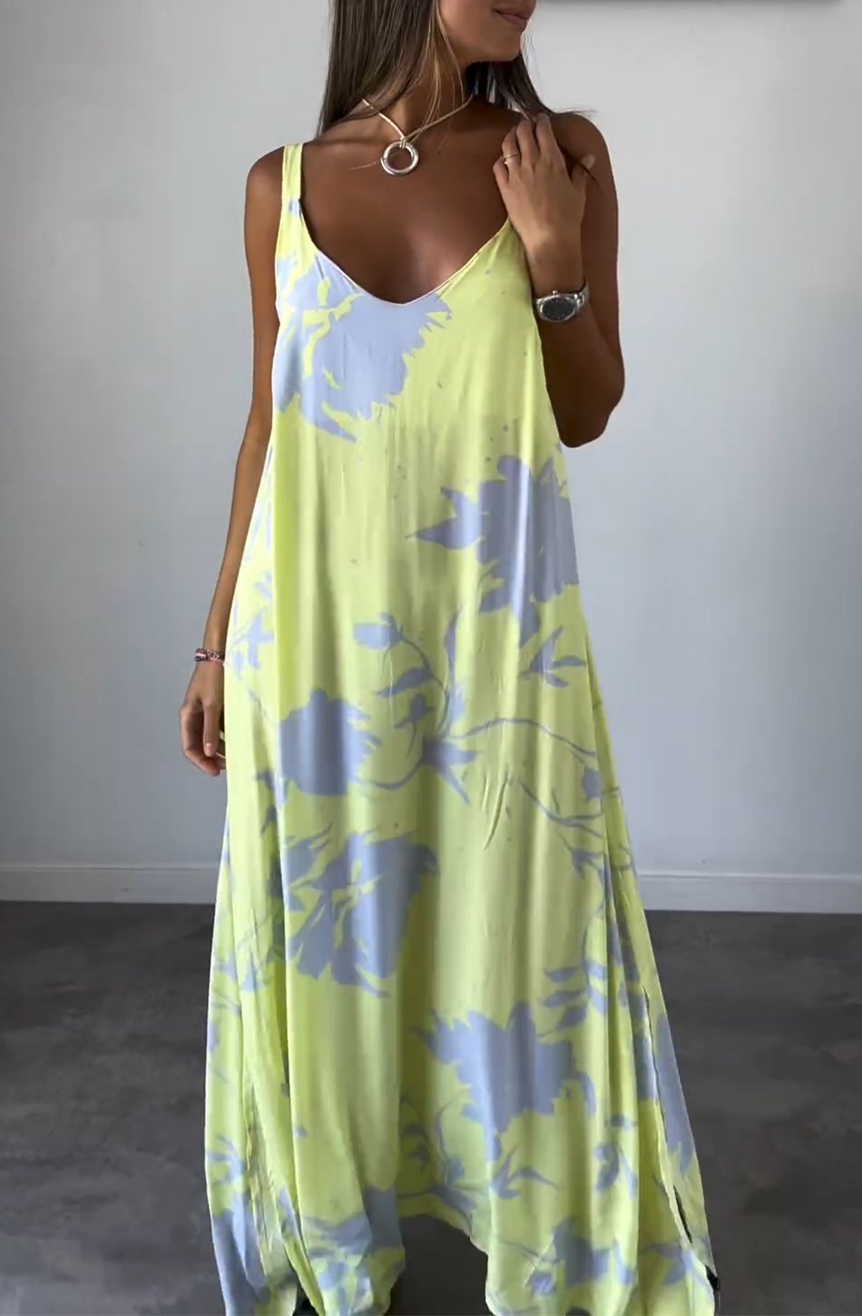 Haily | Elegant & Stylish Dress