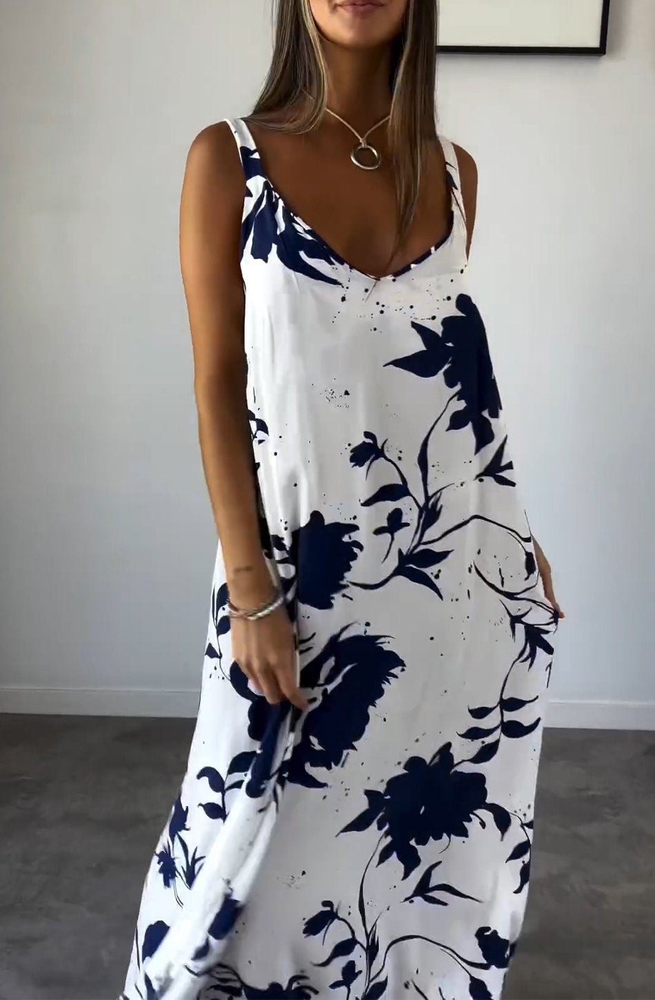 Haily | Elegant & Stylish Dress