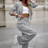 Ysella - Striped women's suit with short lapels and straight leg pants