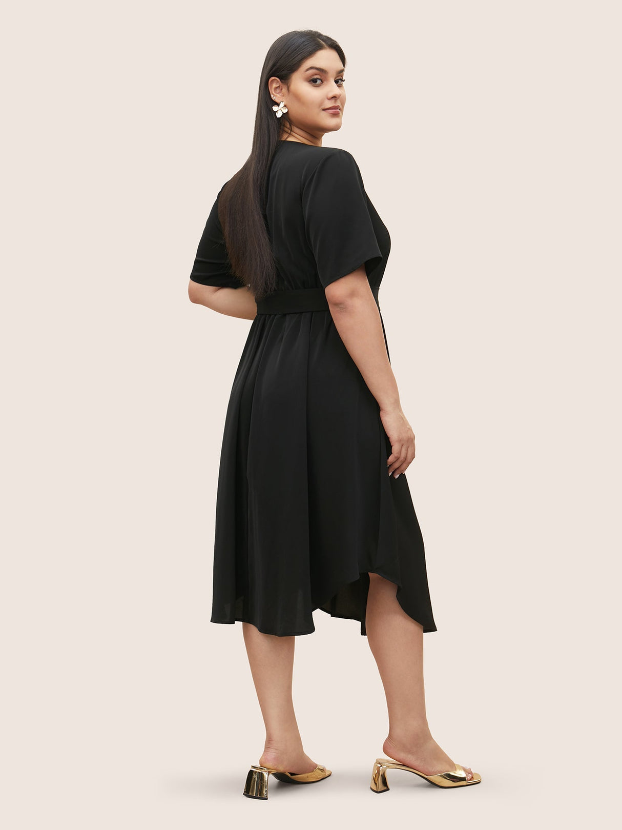 Anti-Wrinkle Metal Chain Detail Belted Arc Hem Dress