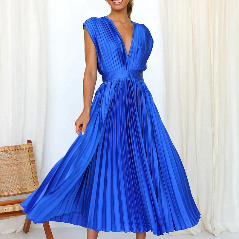 Leticia - Chic pleated maxi