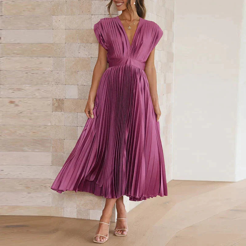 Leticia - Chic pleated maxi