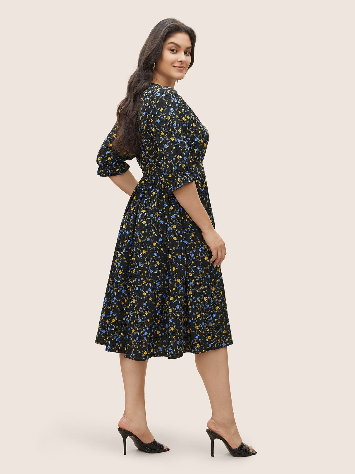 Ditsy Floral Ruffle Half Sleeve Belted Dress