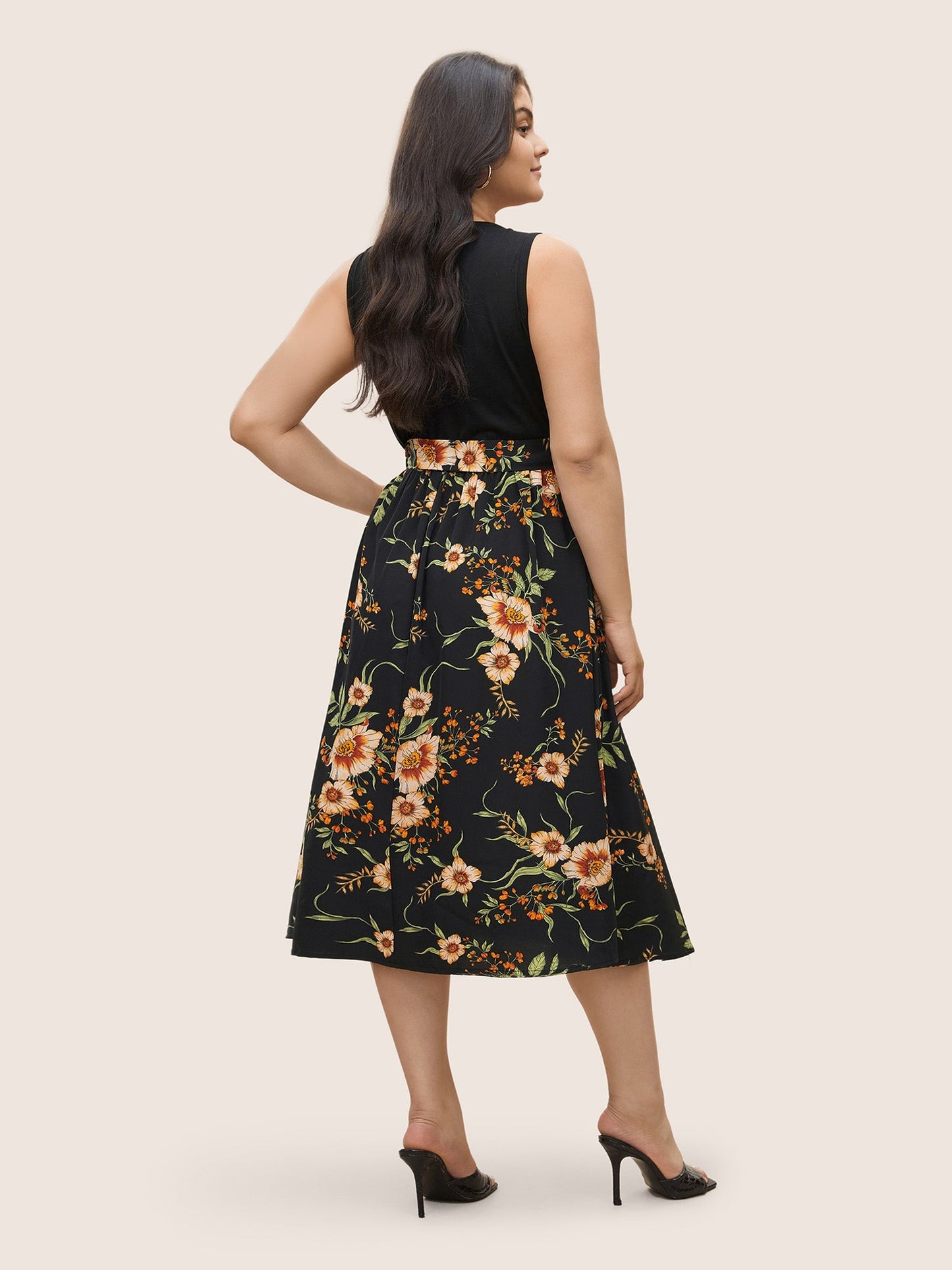 Floral Patchwork Pocket Elastic Waist Sleeveless Dress