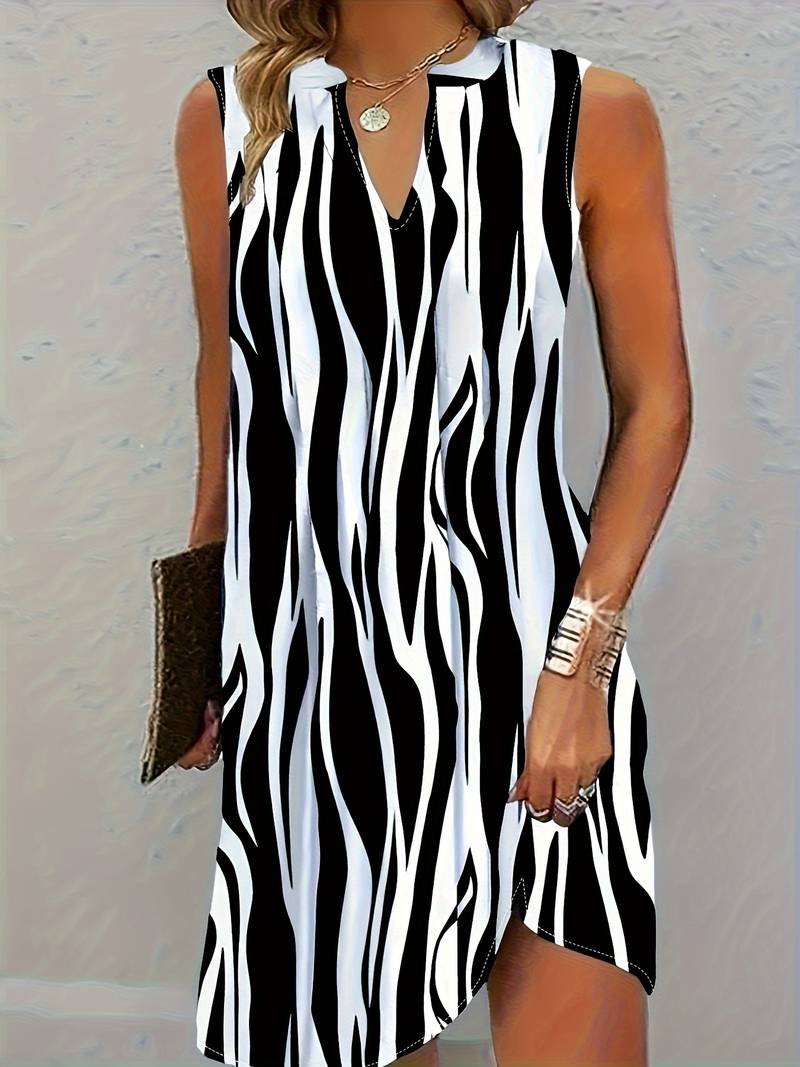 Prisma - Abstract dress with ribbed print