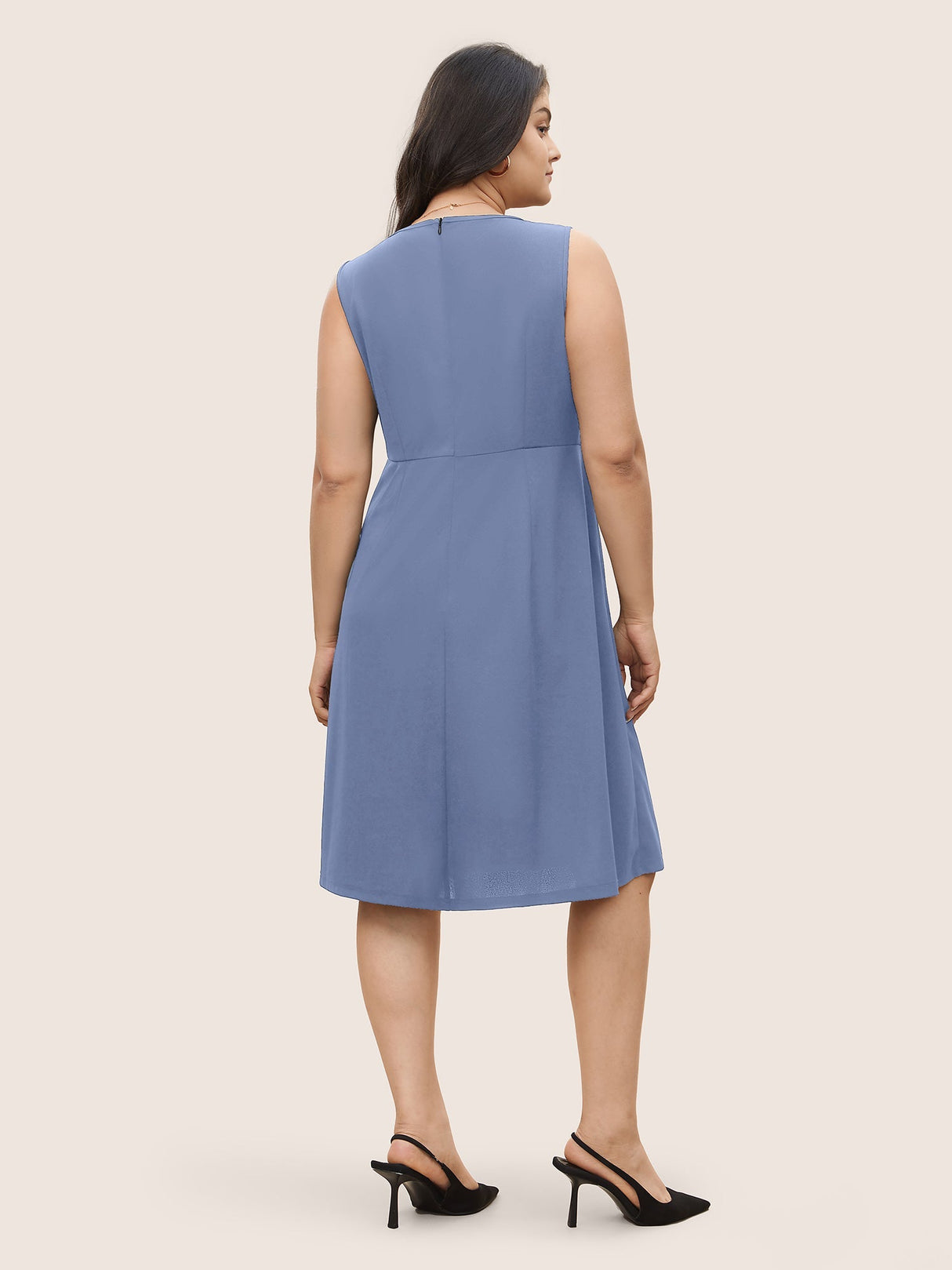 Plain Sleeveless Button Detail Pocket Dress