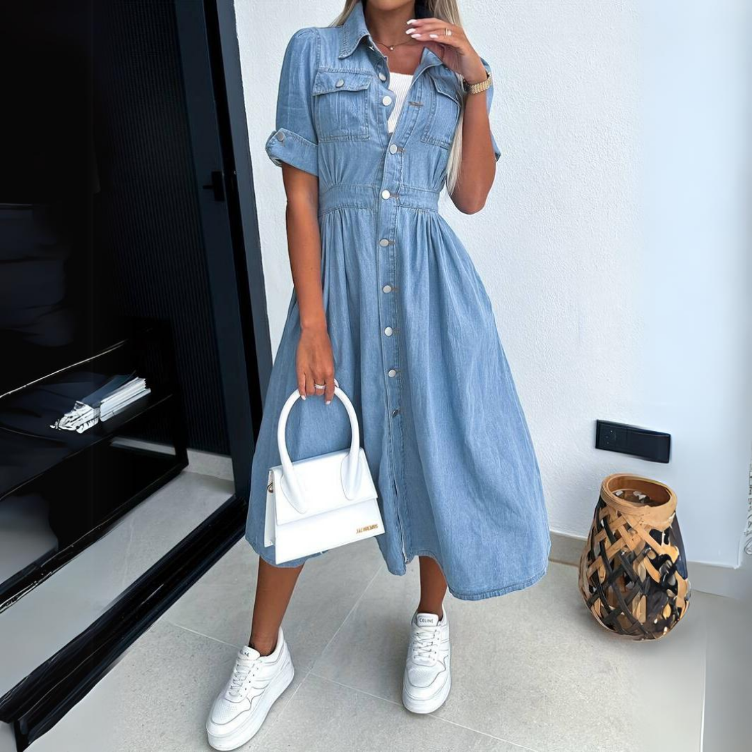 Roelinde | Comfy Chic denim midi dress