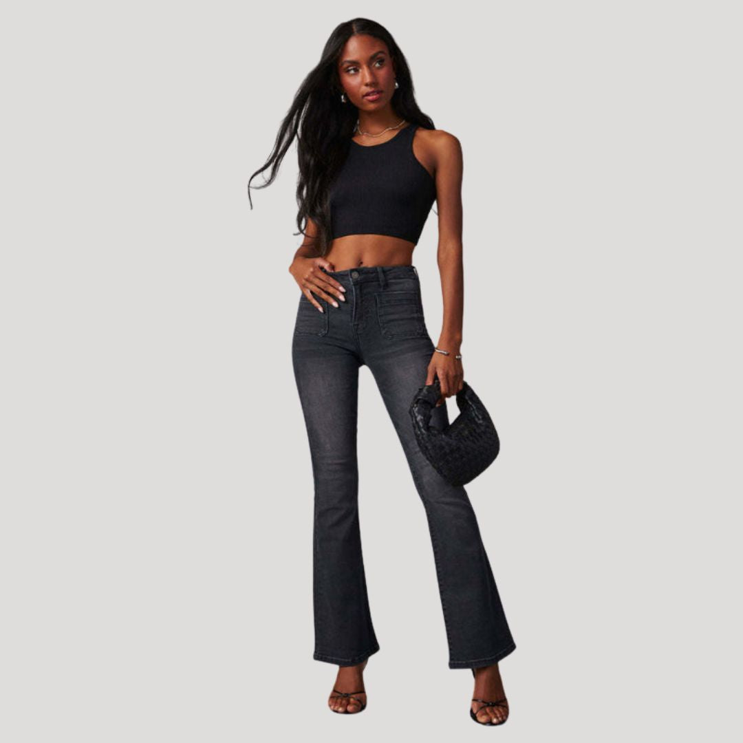 Zoe - Chic bootcut jeans with a low rise