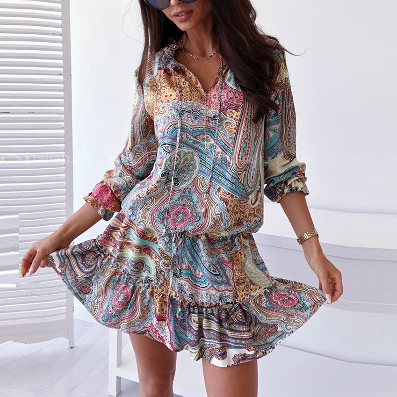 Juniper - BOHEMIAN MINI DRESS WITH FLORAL PATTERN