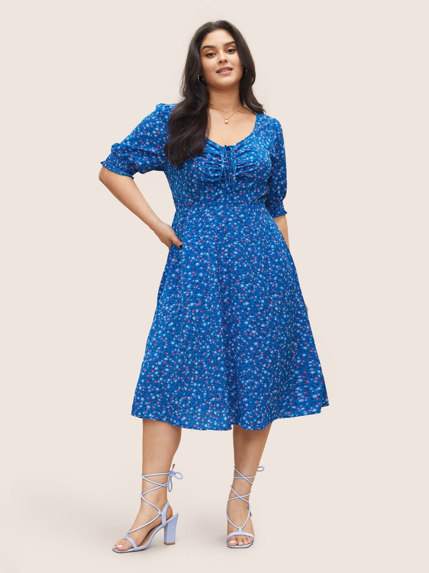 Ditsy Floral Drawstring Shirred Cuffs Dress