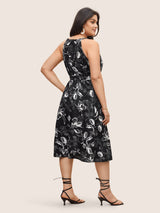 Halter Silhouette Floral Print Belted Dress