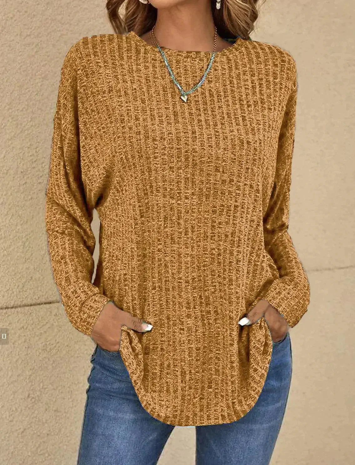 Amara™ - Casual sweatshirt with texture