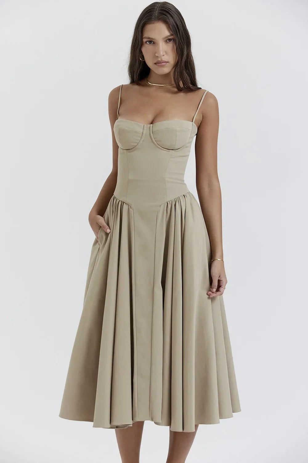 Victoria | Sleeveless midi dress with corset fit - Attractive fit