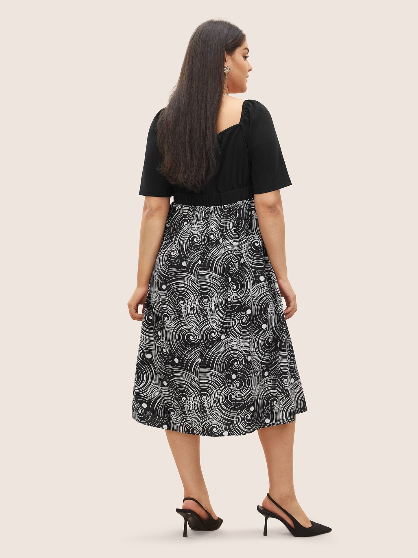 Figurative Print Patchwork Pleated Square Neck Dress