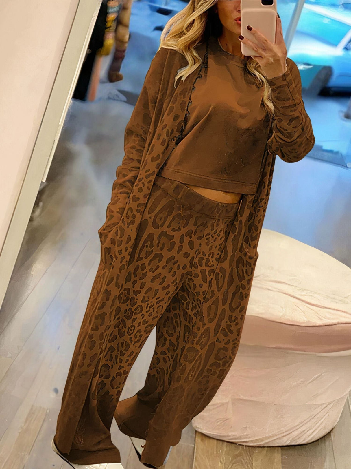 CANDE - Leopard print cardigan and trousers set