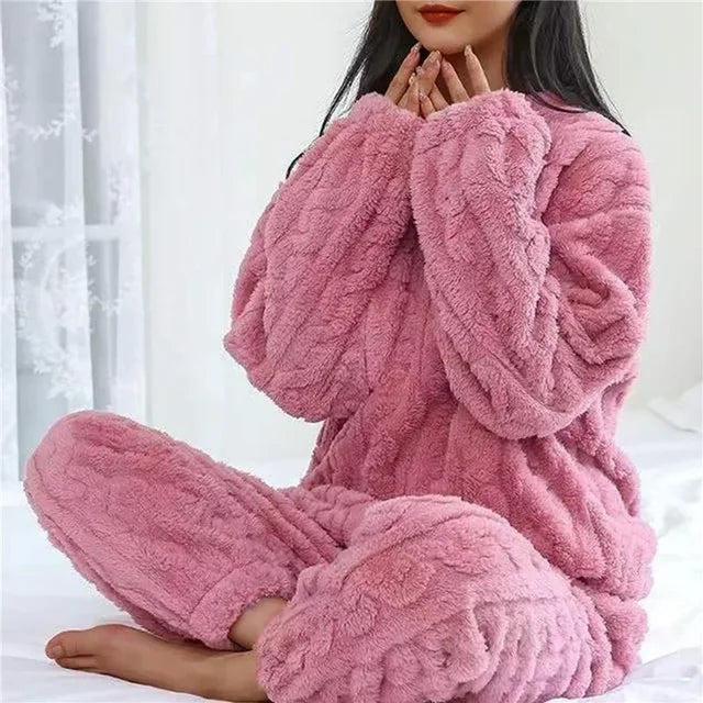 Miriam - Velvet pyjama set