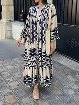 Ronja - Retro dress with V-neck and oversize