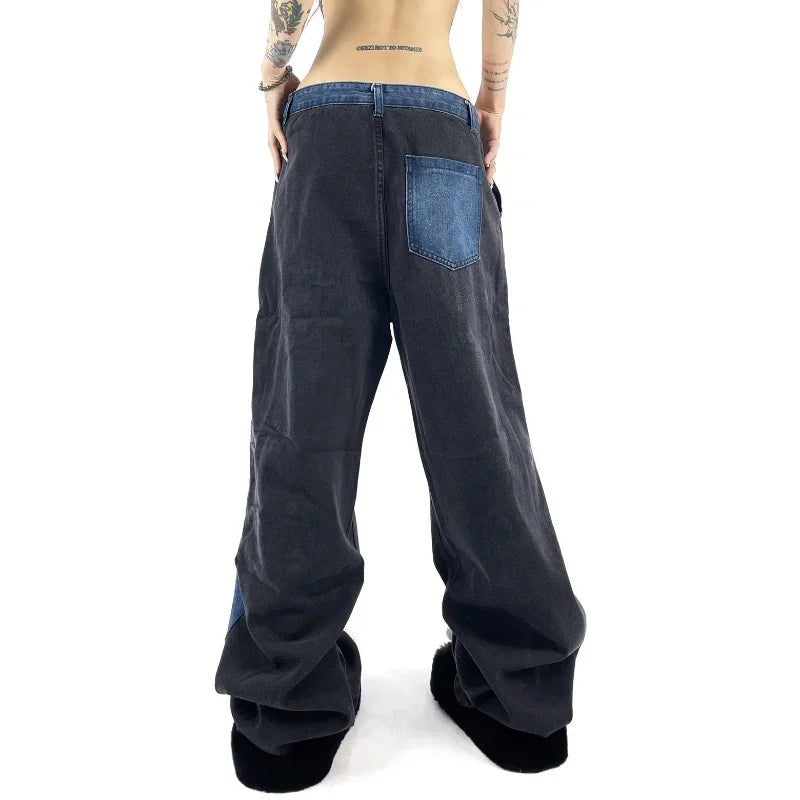 Caspia - Oversized denim trousers with a contrasting patchwork look