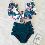 bikini with high-cut bottom + top | The most dazzling bikini for the summer