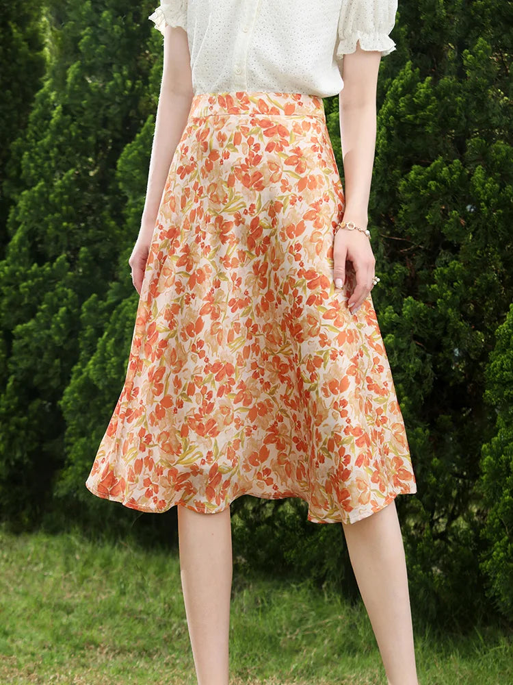 Chiffon skirt with floral pattern