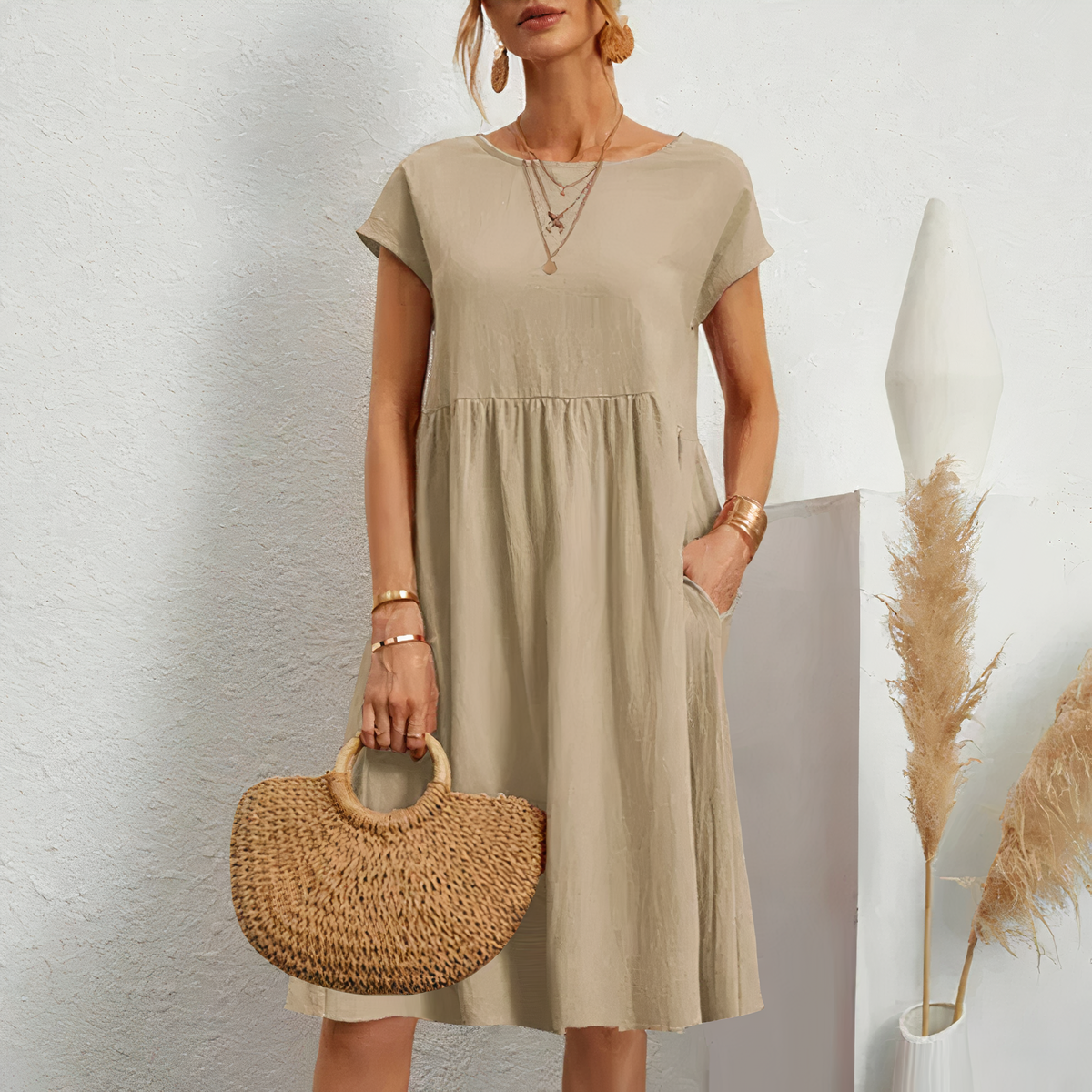 Iren - Knee Length Summer Dress with Pockets