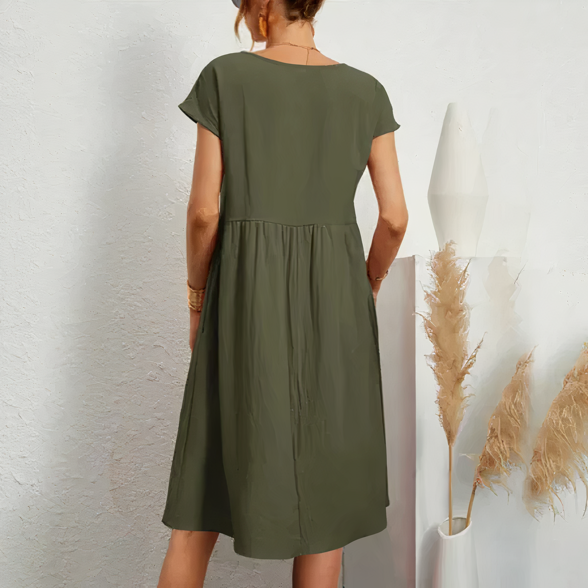 Iren - Knee Length Summer Dress with Pockets