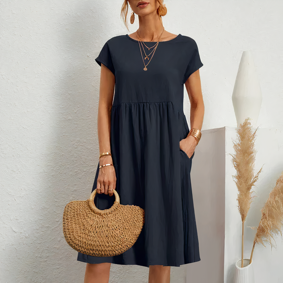 Iren - Knee Length Summer Dress with Pockets