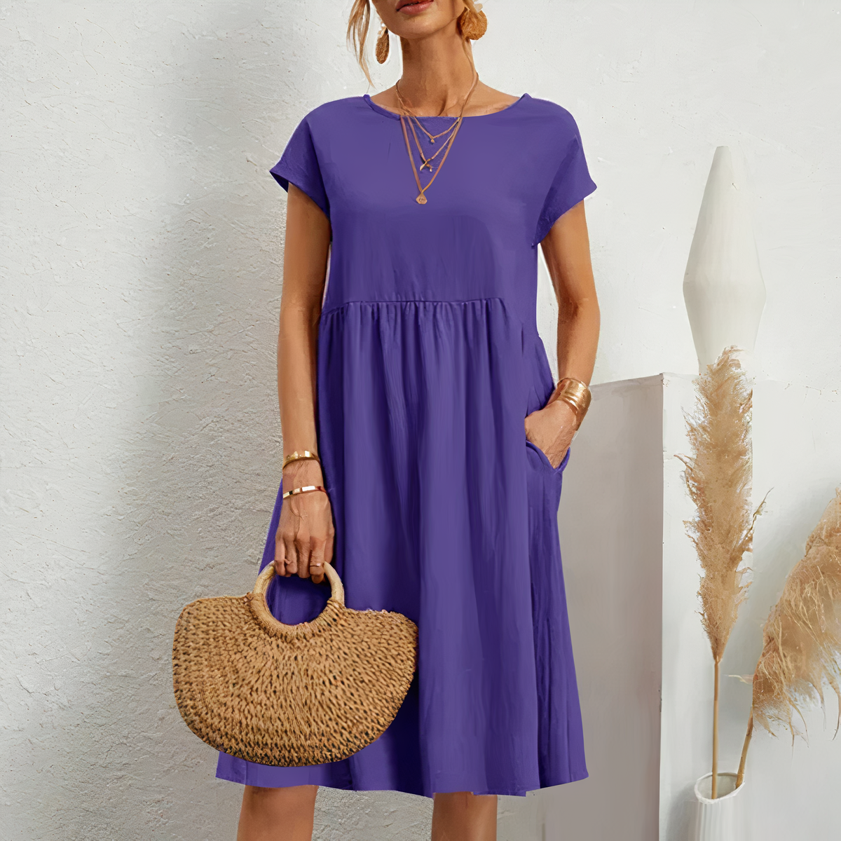 Iren - Knee Length Summer Dress with Pockets