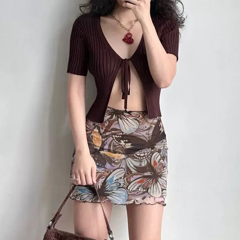 Elegant Korean-style mini skirt with butterfly print