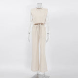 Jackie - Two-piece set with sleeveless top and wide trousers