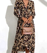 Lisandra | V-neck dress