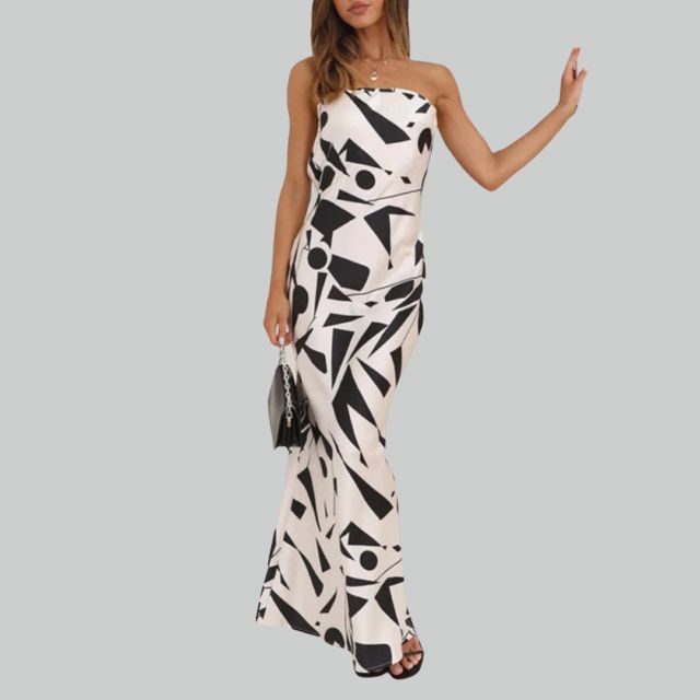 Andrea - Strapless maxi dress with side slit