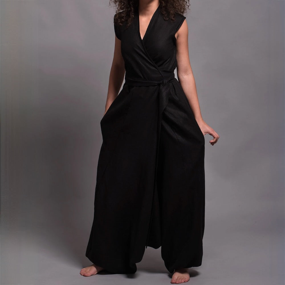 Elegant black jumpsuit