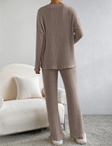 Cosy knitwear set for women