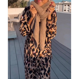 Lisandra | V-neck dress